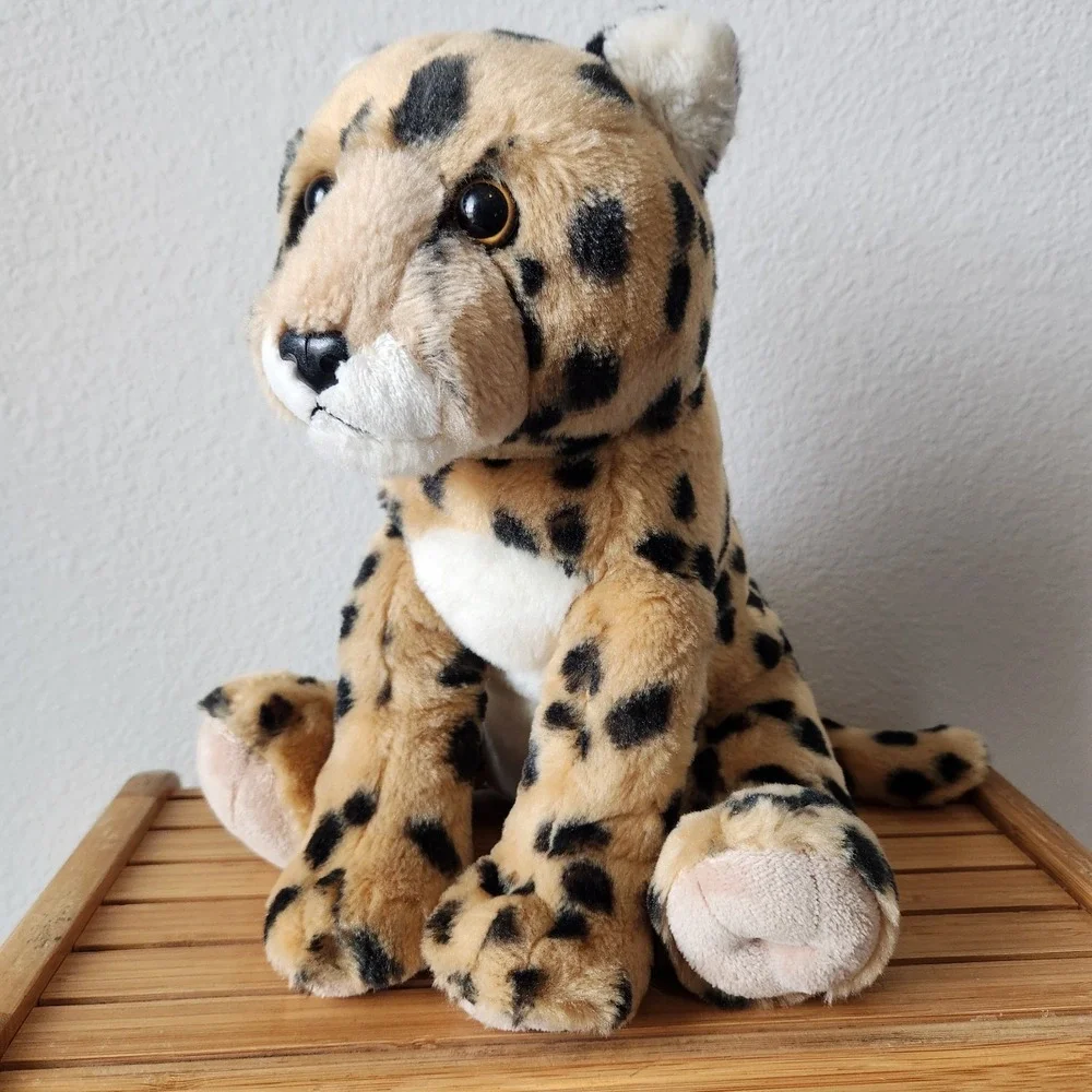 2019 Aurora Destination Nation Sitting Leopard Plush Stuffed Animal‎ 10 in Tall